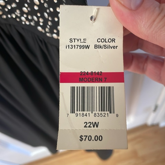 Bisou Bisou black cross front plus size dress NWT women’s size 22 - Picture 4 of 11